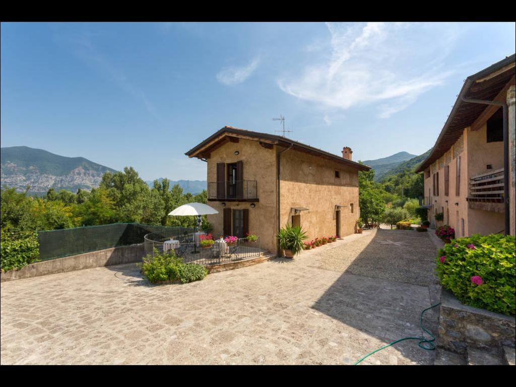B&B Ronco Degli Ulivi Iseo Exterior photo